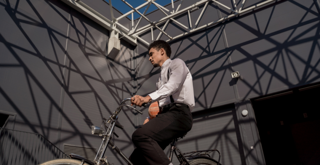 公司適合開發(fā)定制軟件嗎？這篇文章告訴您