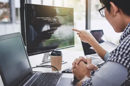 電腦卡頓、點(diǎn)不動(dòng)怎么辦？這樣做就解決了